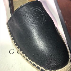 Brand new Gucci espadrilles black and white